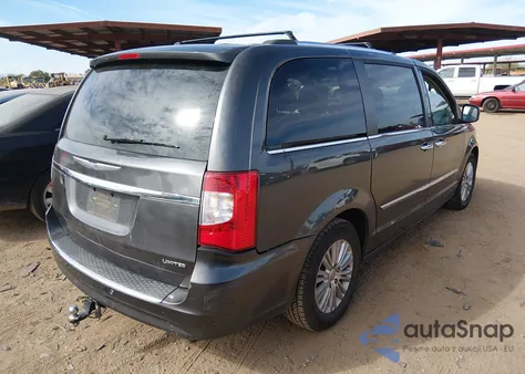 2016 Chrysler Town & Country Limited z USA, uszkodzony, nr VIN 2C4RC1JG6GR200302